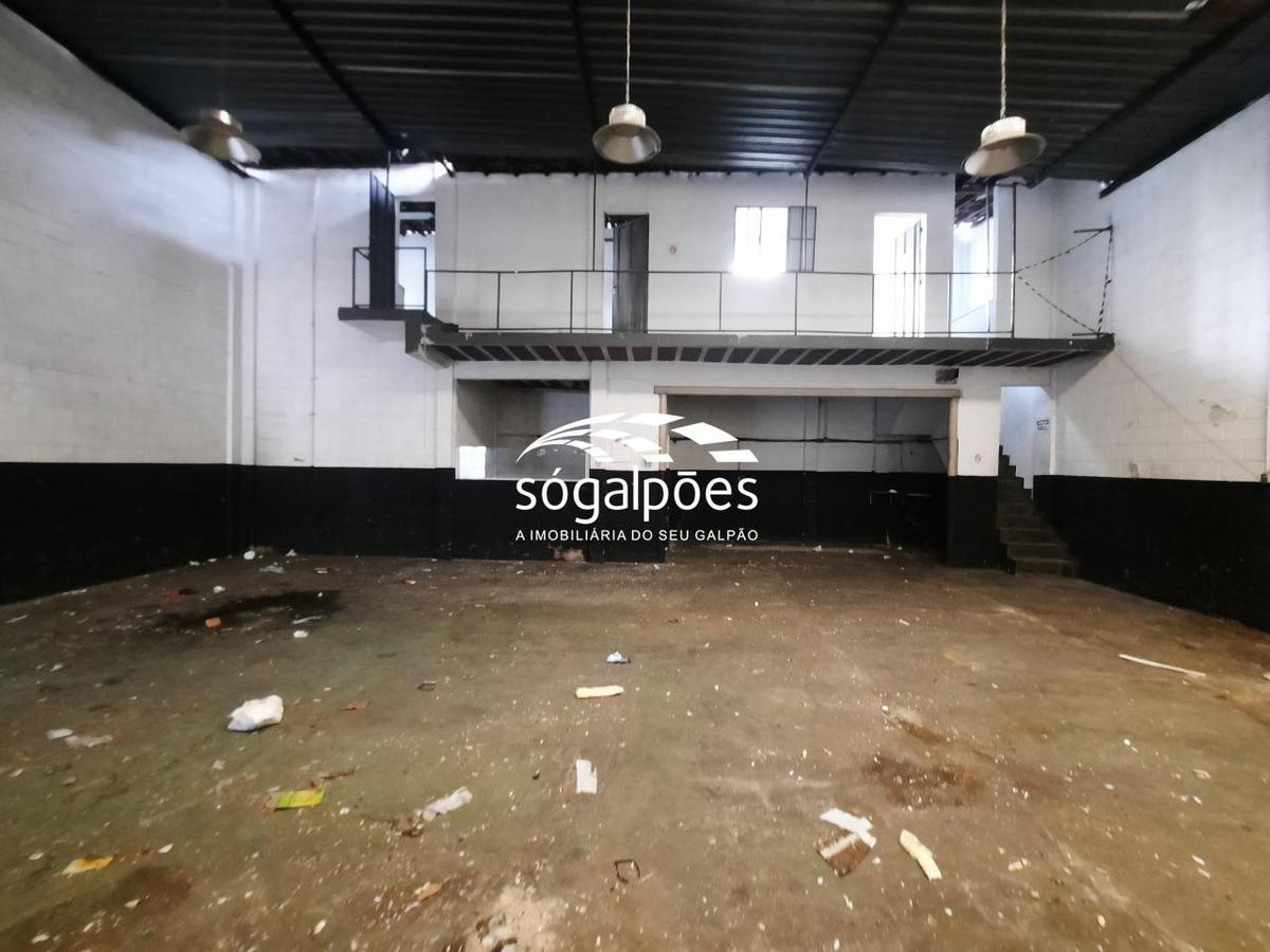 Galpão, João Pinheiro