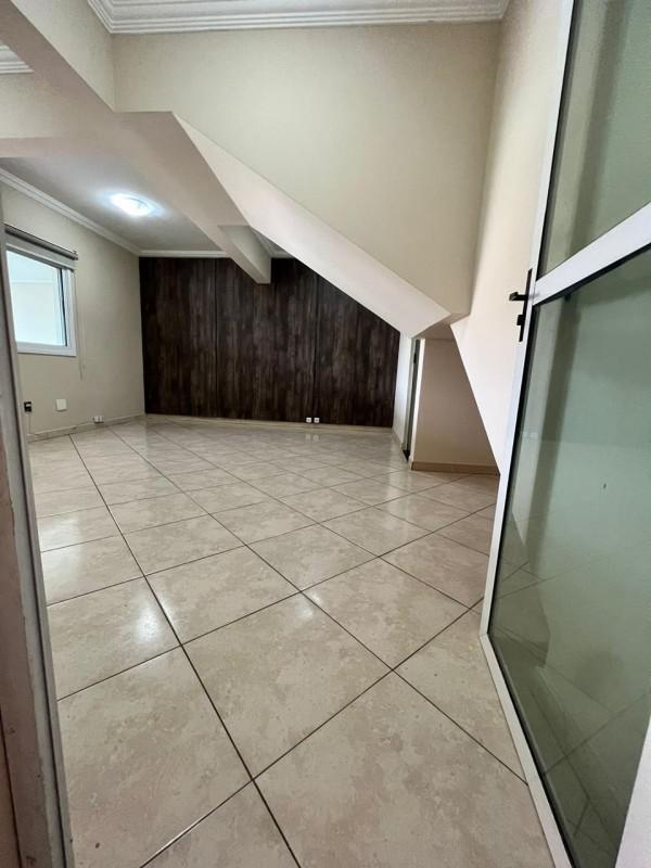 Casa, Inconfidentes, 3 Quartos, 5 Vagas, 1 Suíte