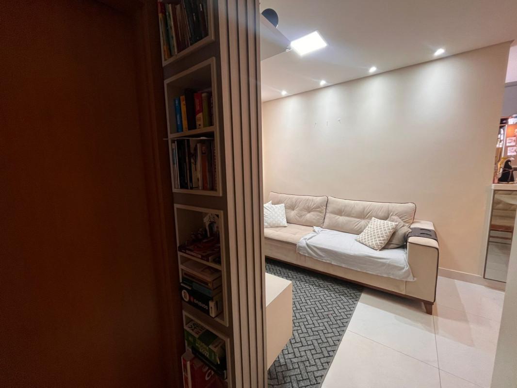 Apartamento, Cabral, 2 Quartos, 1 Vaga