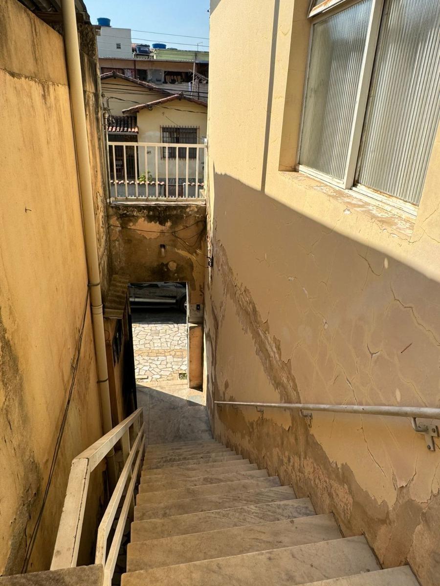 Casa, Renascença, 8 Quartos, 0 Vaga