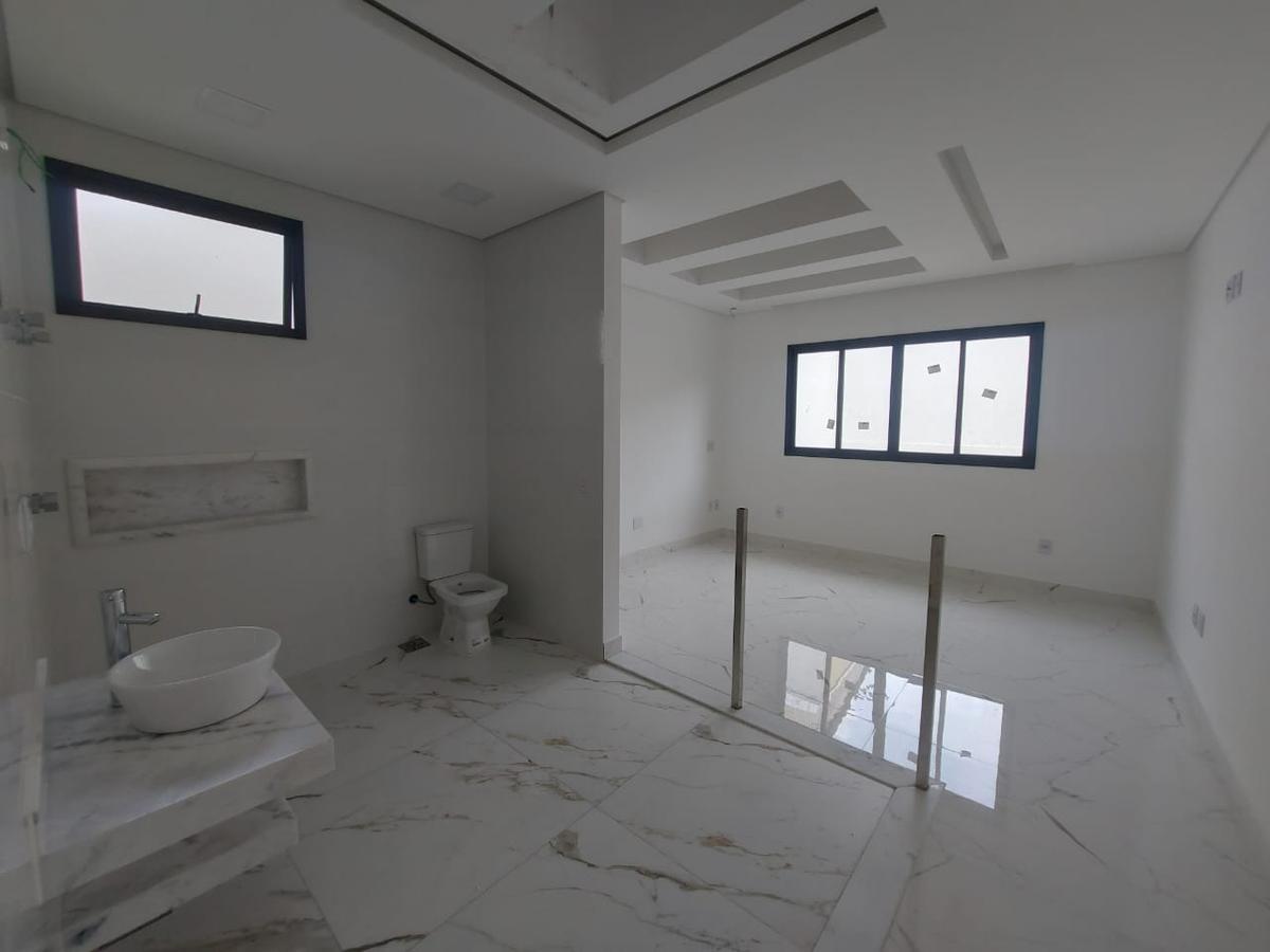 Casa, Santa Rosa, 3 Quartos, 4 Vagas, 3 Suítes