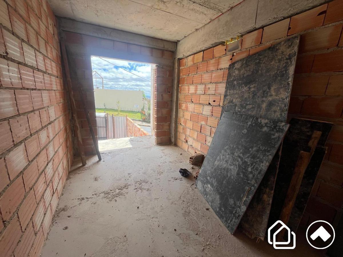 Casa, Buritis, 4 Quartos, 3 Vagas, 1 Suíte