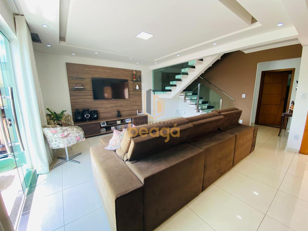 Casa, Novo Glória, 4 Quartos, 5 Vagas, 1 Suíte