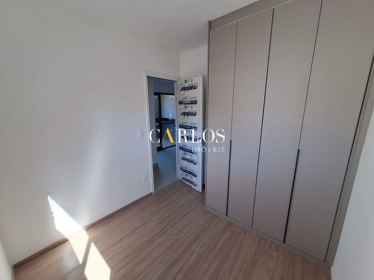 Apartamento, Estoril, 3 Quartos, 2 Vagas, 1 Suíte