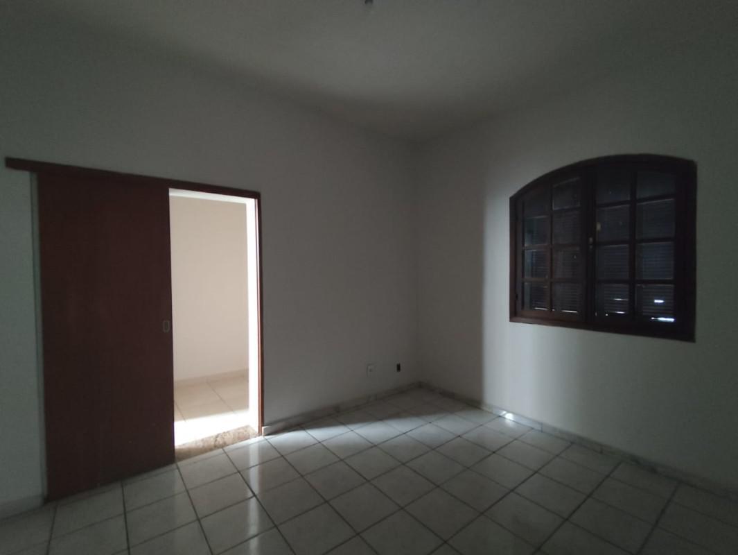 Casa, Padre Eustáquio, 3 Quartos, 2 Vagas, 1 Suíte
