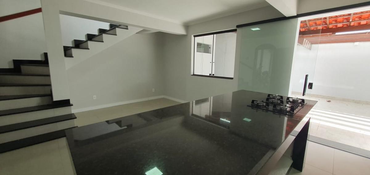 Casa, Monte Castelo, 3 Quartos, 4 Vagas, 1 Suíte