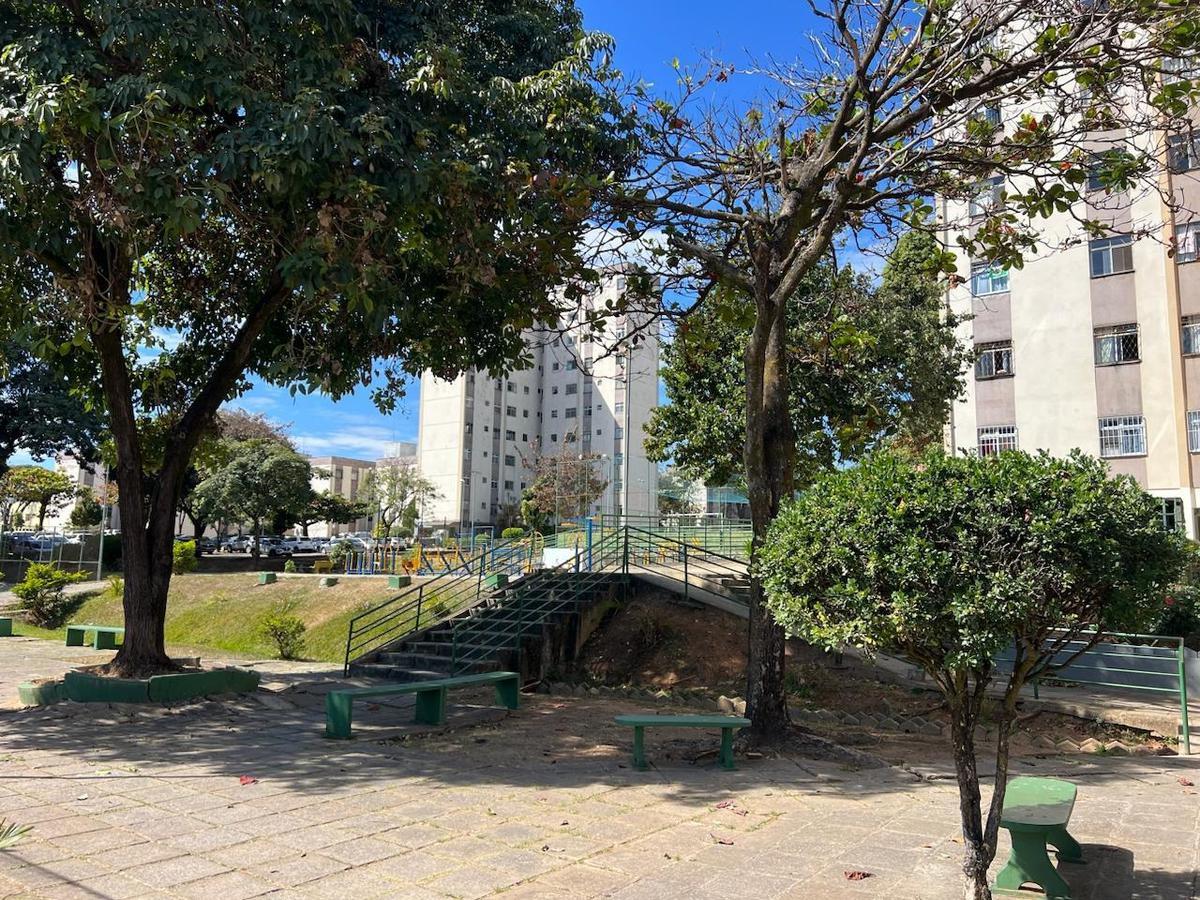 Apartamento, Santa Terezinha, 3 Quartos, 1 Vaga