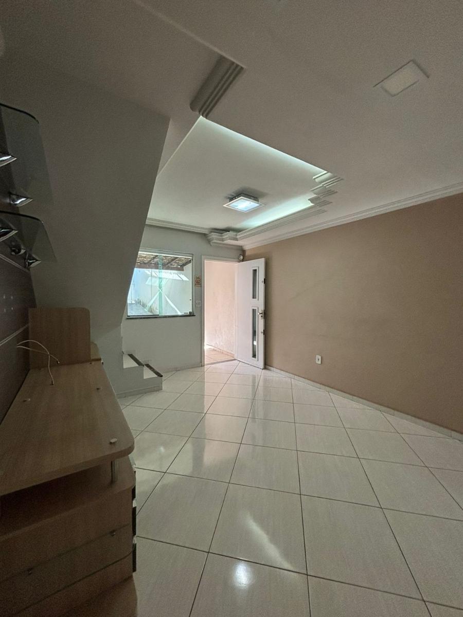 Casa, Jardim Leblon, 2 Quartos, 2 Vagas, 2 Suítes