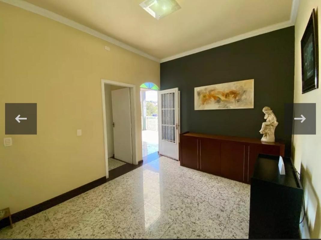 Casa, Santa Branca, 4 Quartos, 2 Vagas, 2 Suítes