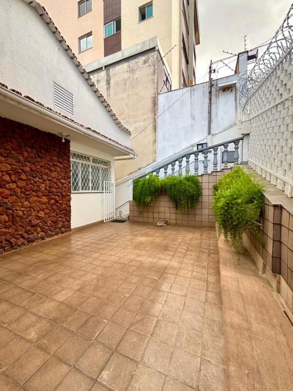 Casa, Sagrada Família, 4 Quartos, 2 Vagas