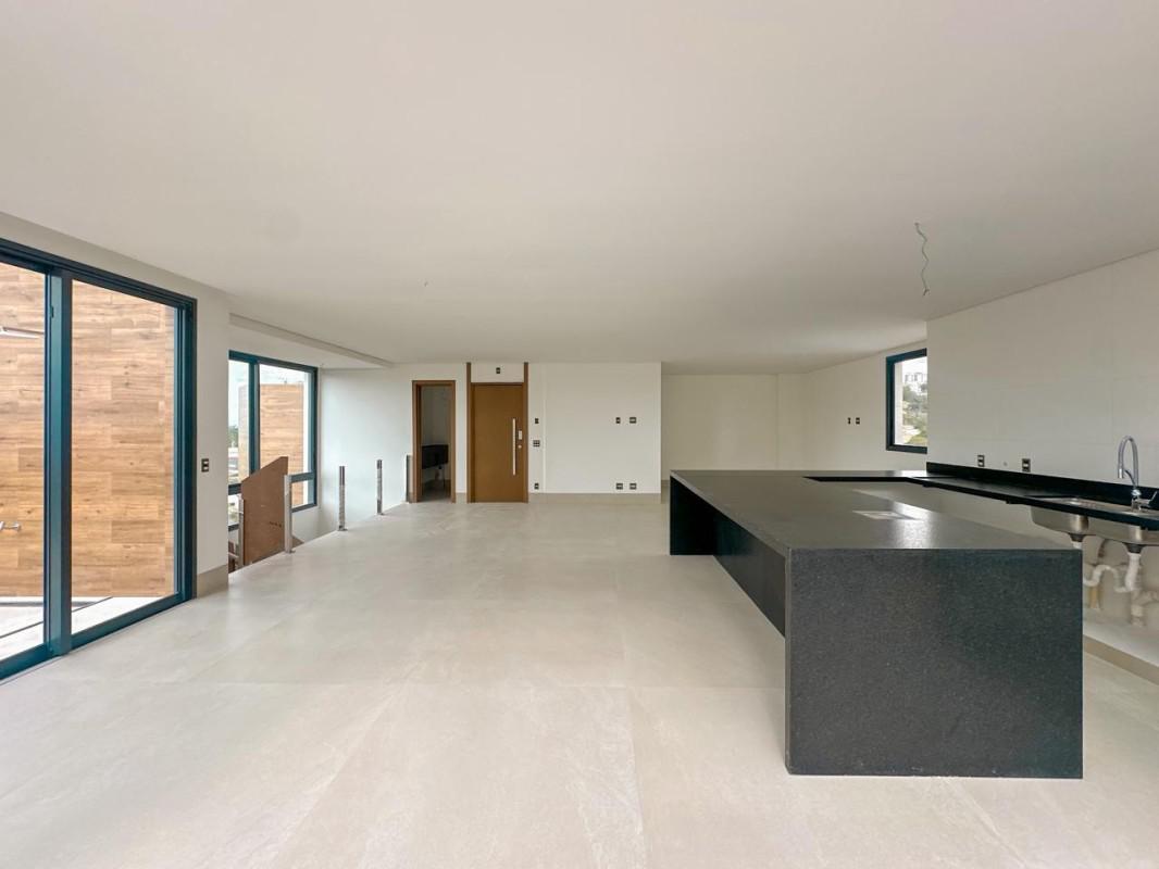 Cobertura, Ouro Preto, 4 Quartos, 3 Vagas, 4 Suítes