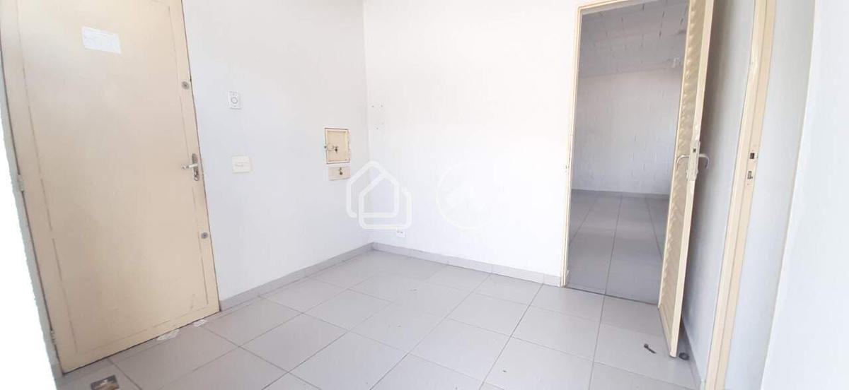 Galpão, Palmeiras, 2 Quartos, 10 Vagas