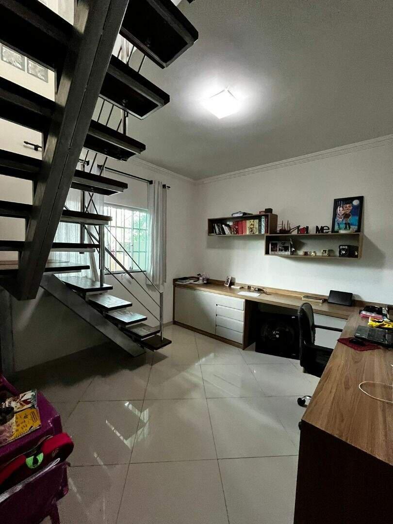 Casa, Rio das Velhas, 4 Quartos, 4 Vagas, 1 Suíte