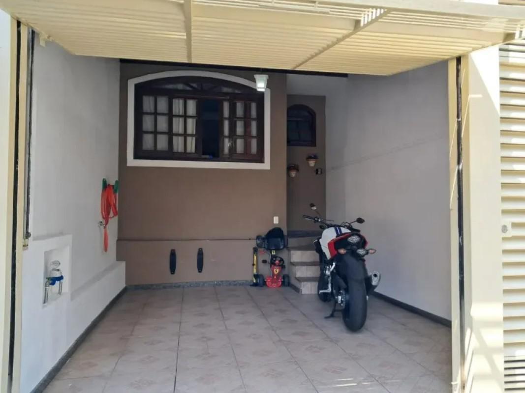 Casa, Castelo, 2 Quartos, 1 Vaga