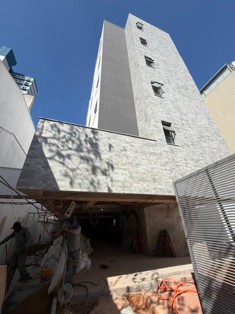 Apartamento, Sagrada Família, 1 Quarto, 1 Vaga