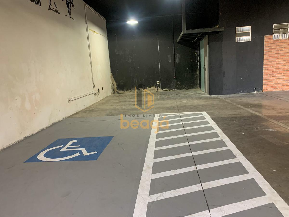 Andar, Coqueiros, 0 Quarto, 4 Vagas