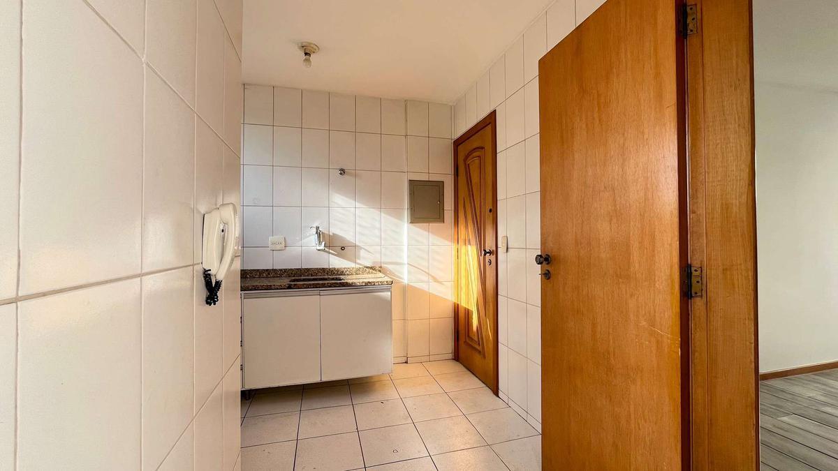 Apartamento, Castelo, 3 Quartos, 2 Vagas, 1 Suíte