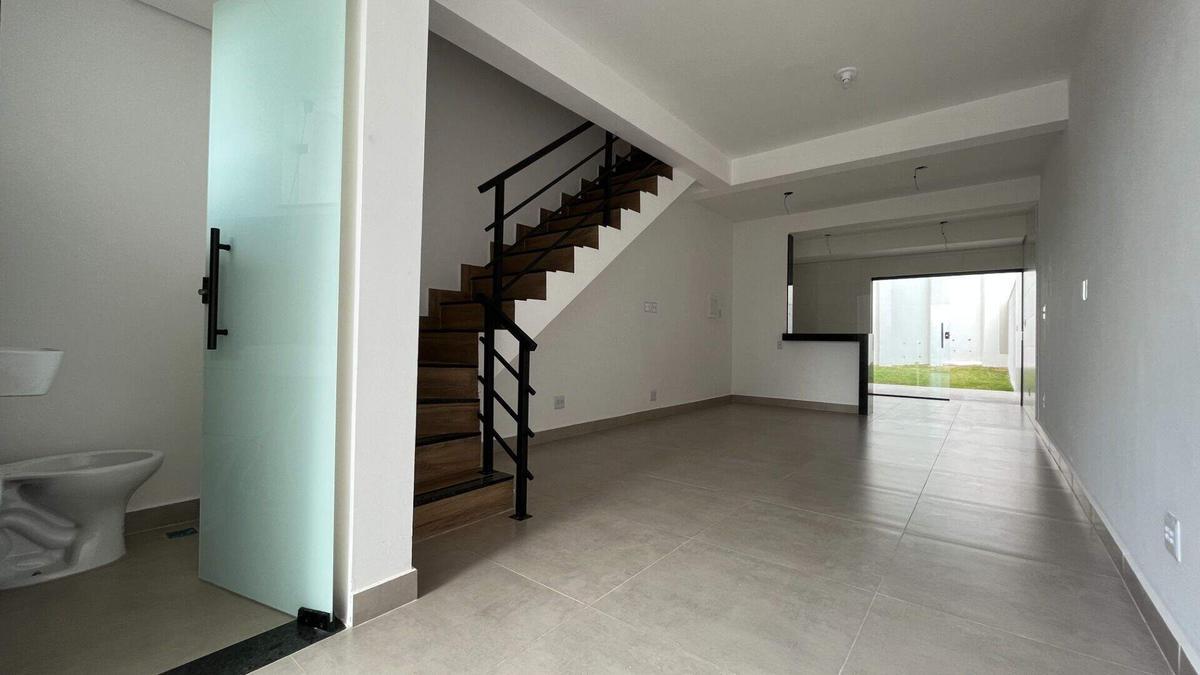 Casa, Novo Centro, 3 Quartos, 2 Vagas, 1 Suíte