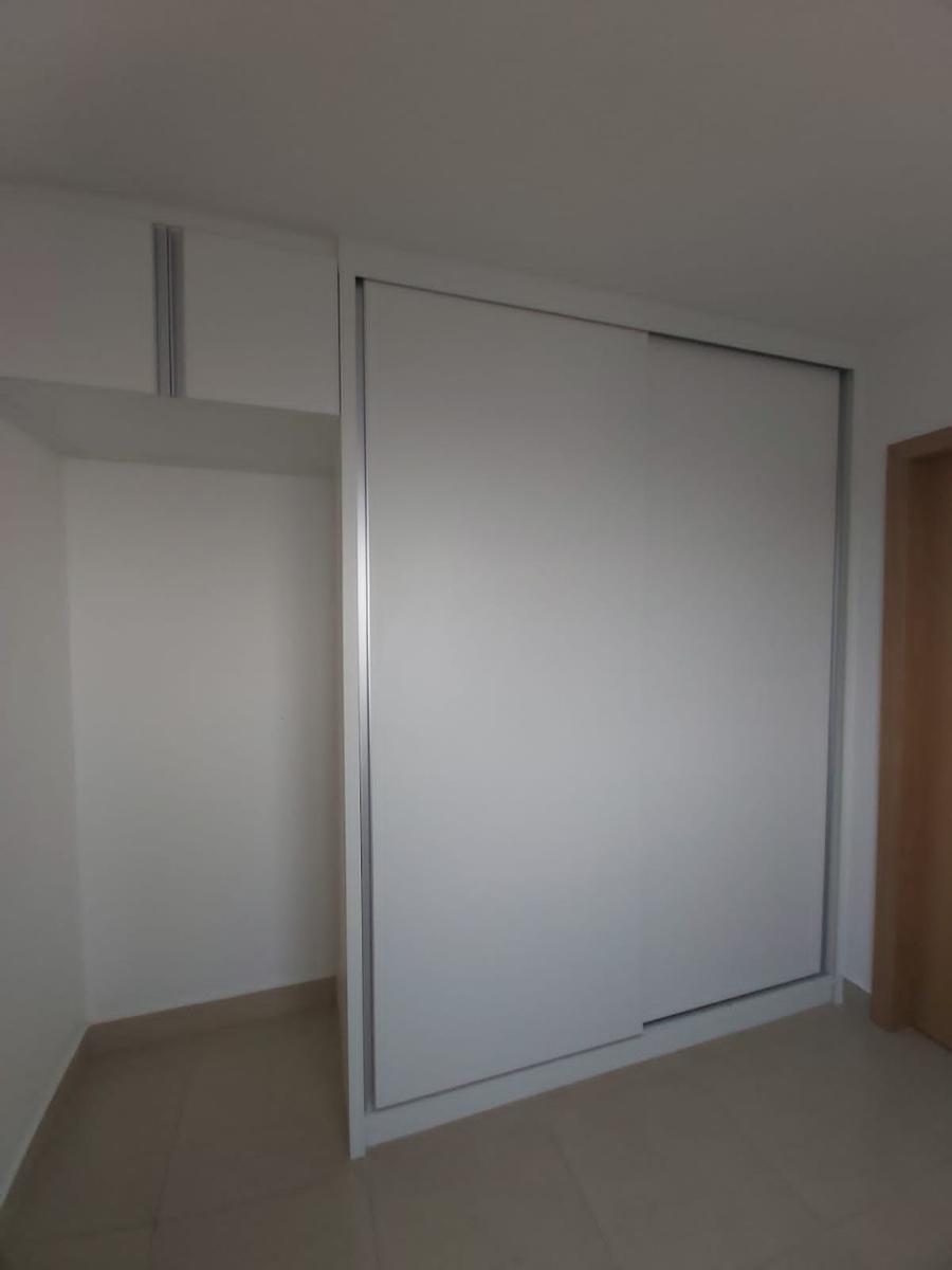 Apartamento, Sagrada Família, 1 Quarto, 1 Vaga