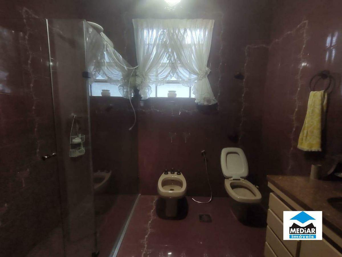 Casa, Floresta, 4 Quartos, 3 Vagas, 1 Suíte