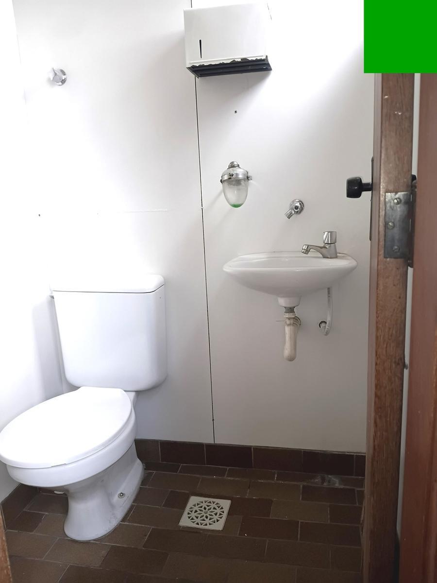 Sala, Barro Preto