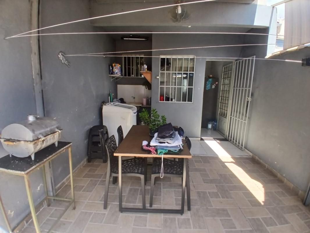 Casa, Parque São Pedro (venda Nova), 2 Quartos, 1 Vaga