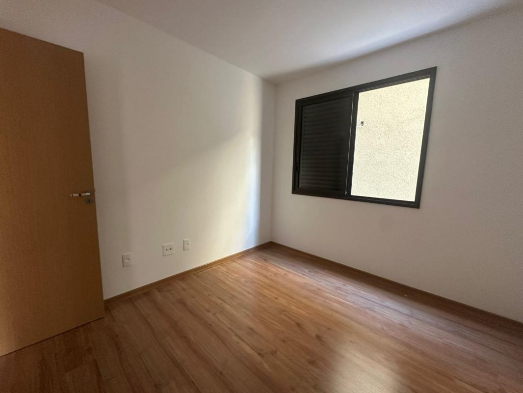 Apartamento, Esplanada, 4 Quartos, 2 Vagas, 1 Suíte