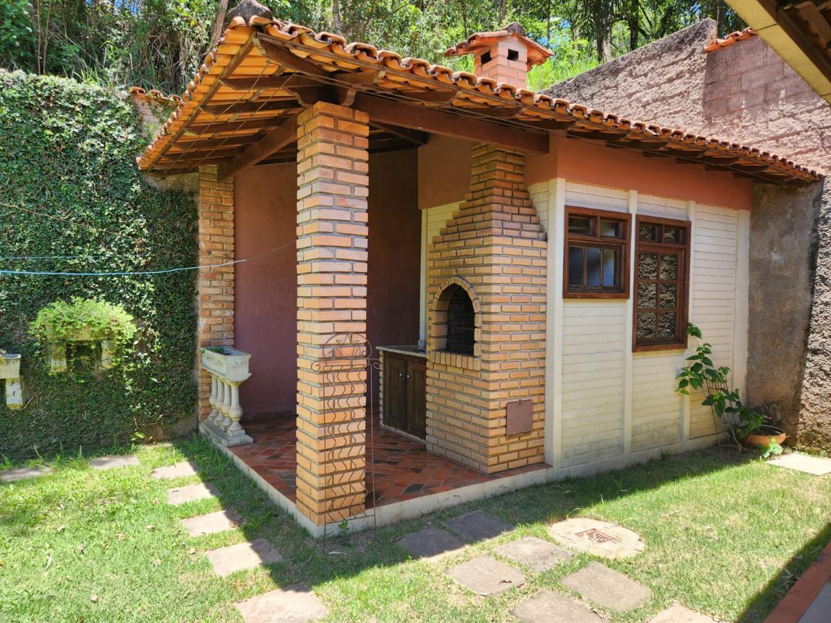 Casa, Novo Itabirito, 3 Quartos, 4 Vagas, 1 Suíte