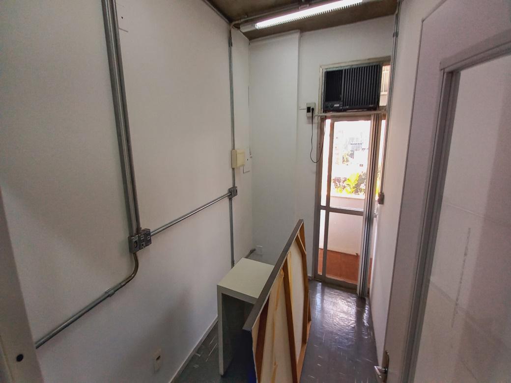 Sala, Funcionários, 0 Quarto, 1 Vaga