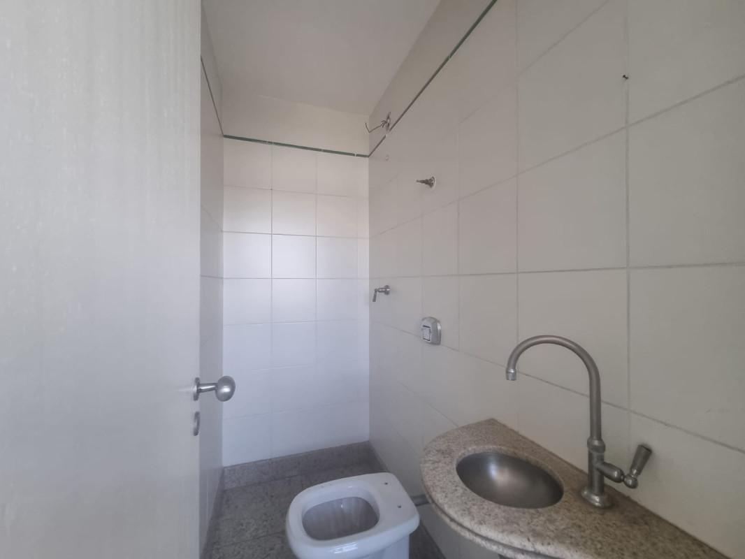 Apartamento, Barreiro, 3 Quartos, 2 Vagas, 1 Suíte