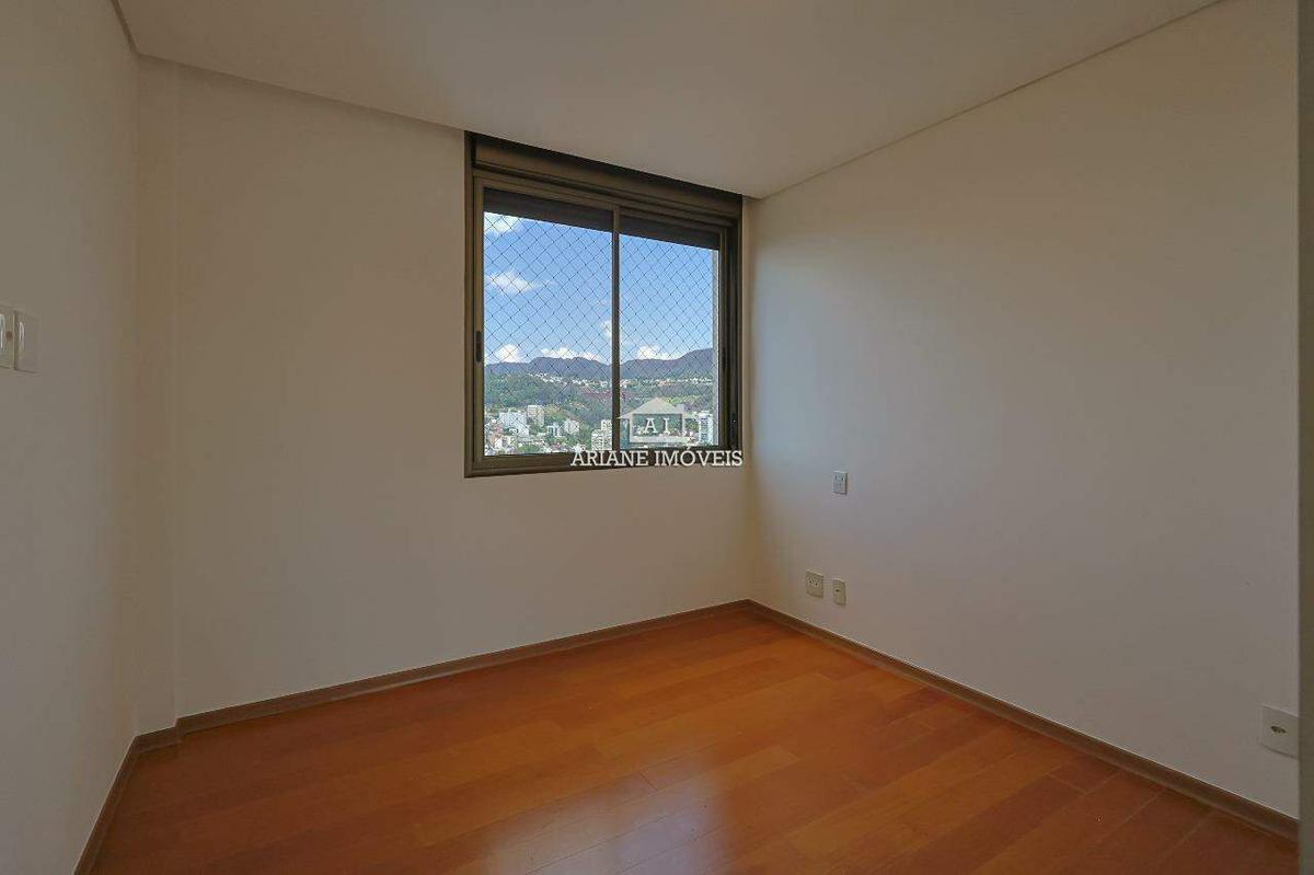 Apartamento, Santa Lúcia, 3 Quartos, 4 Vagas, 3 Suítes