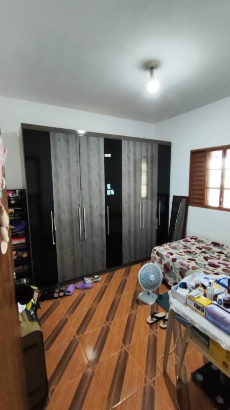 Casa, Jardim Laguna, 2 Quartos, 5 Vagas