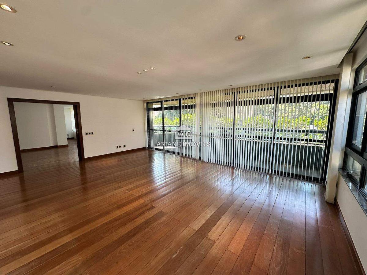Apartamento, Serra, 4 Quartos, 5 Vagas, 2 Suítes