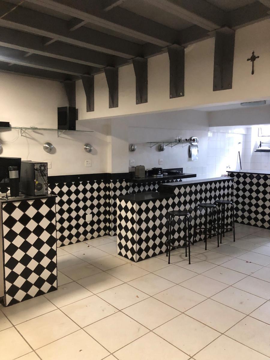 Andar, Santa Lúcia, 0 Quarto, 5 Vagas