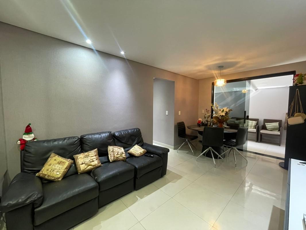 Apartamento, Castelo, 2 Quartos, 2 Vagas, 1 Suíte