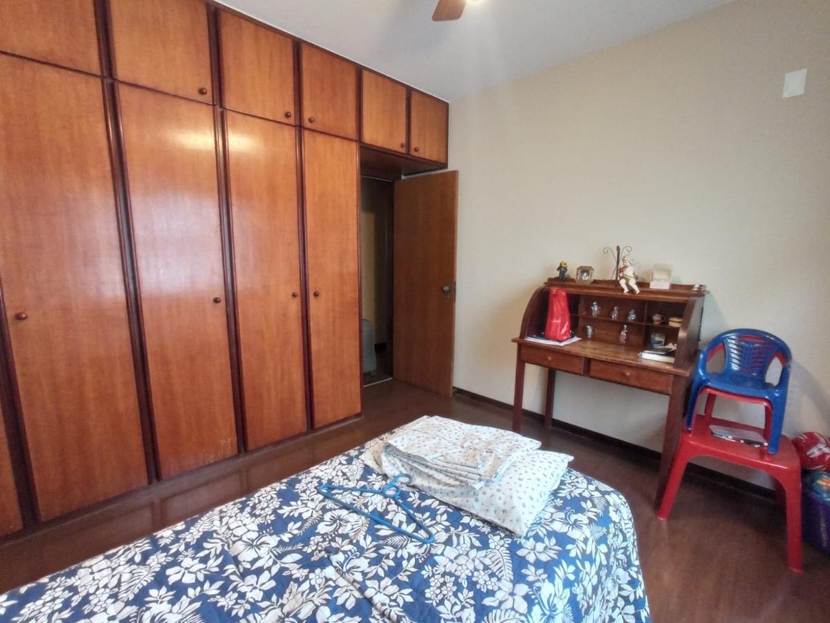 Casa, Buritis, 4 Quartos, 3 Vagas, 2 Suítes