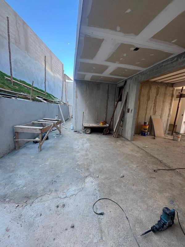 Casa, Masterville, 3 Quartos, 2 Vagas, 1 Suíte