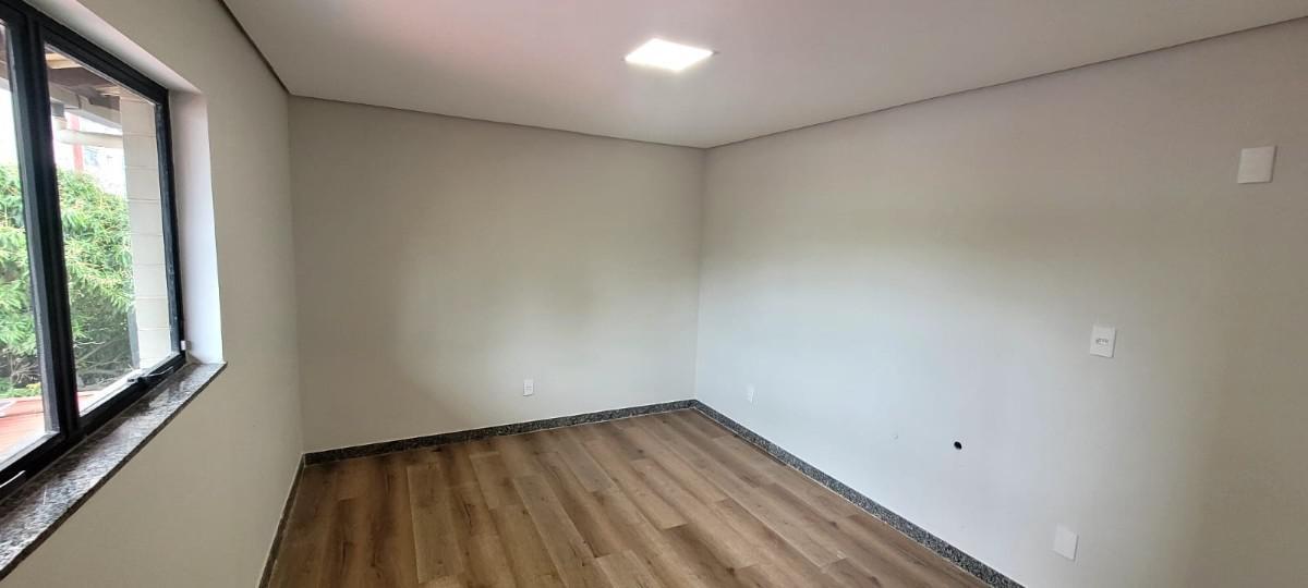 Sala, São Lucas, 0 Quarto, 0 Vaga