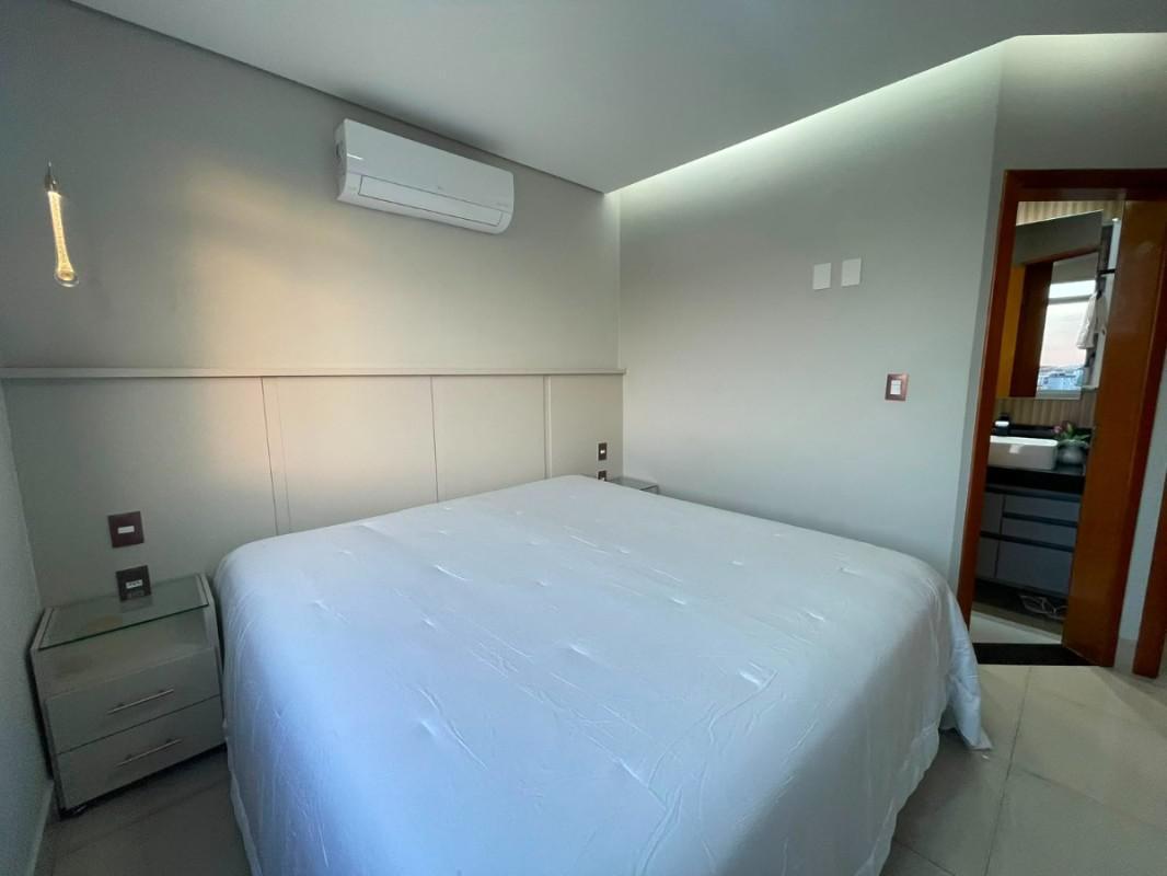 Cobertura, Jardim Riacho das Pedras, 4 Quartos, 2 Vagas, 1 Suíte