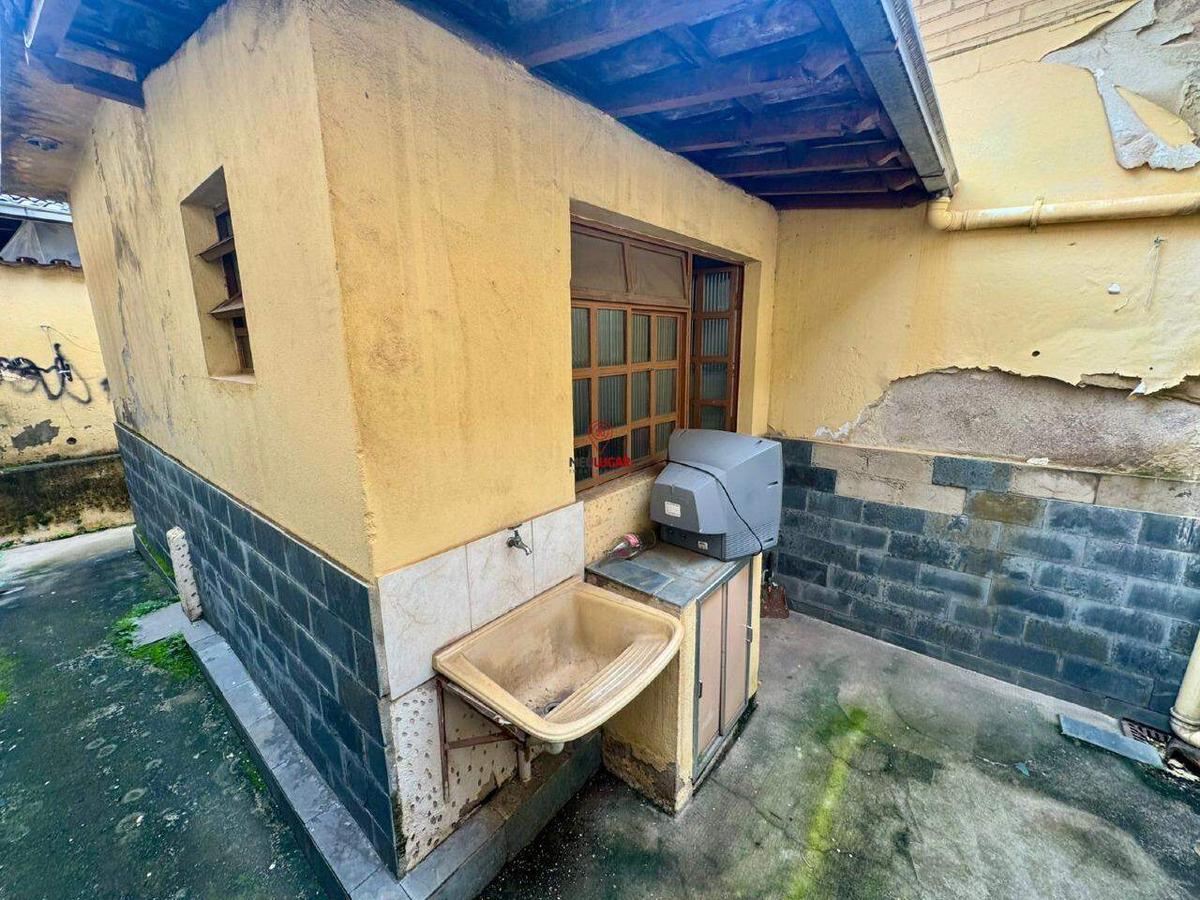 Casa, Cardoso, 4 Quartos, 0 Vaga, 2 Suítes