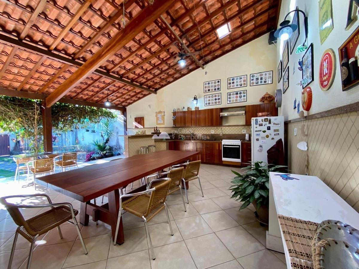 Casa, Itapoã, 4 Quartos, 6 Vagas, 1 Suíte