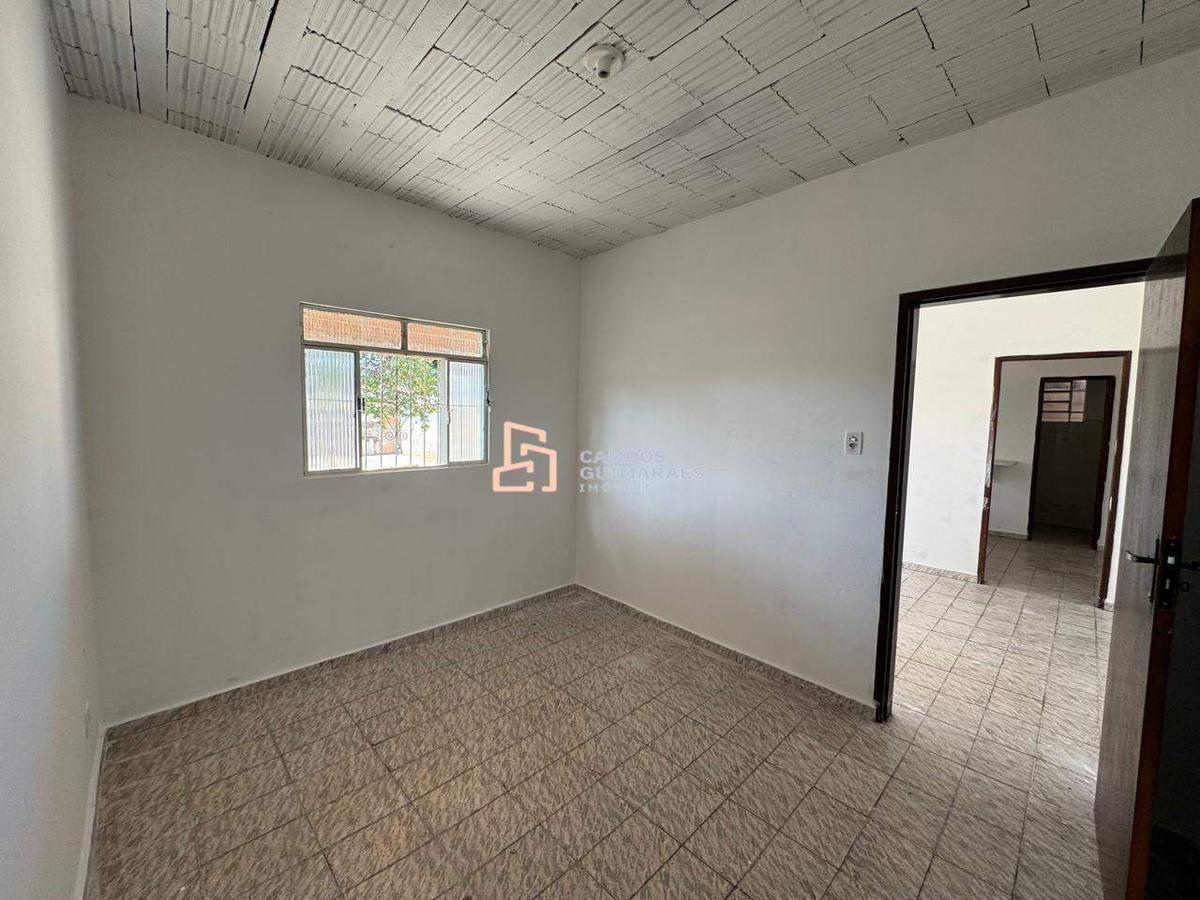 Casa, Jatobá (barreiro), 1 Quarto, 10 Vagas