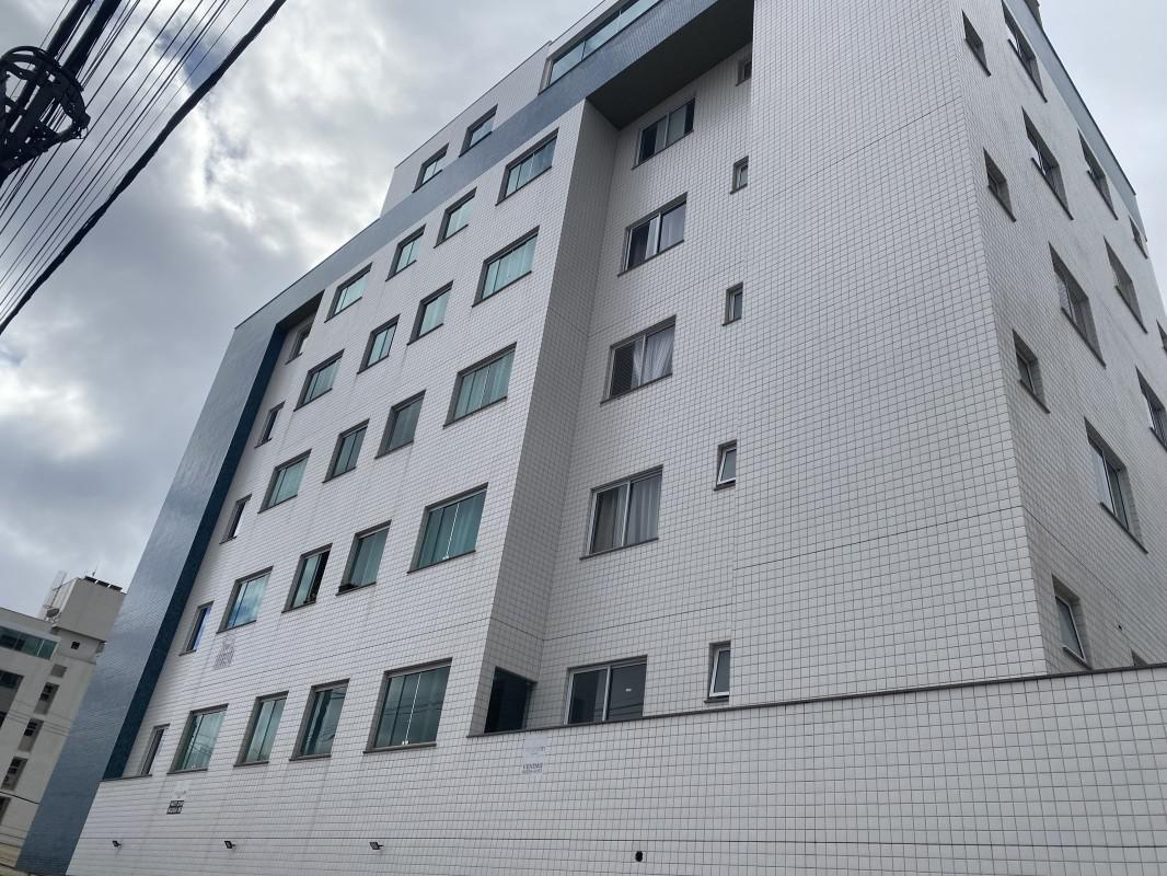 Apartamento, Sagrada Família, 2 Quartos, 1 Vaga, 1 Suíte