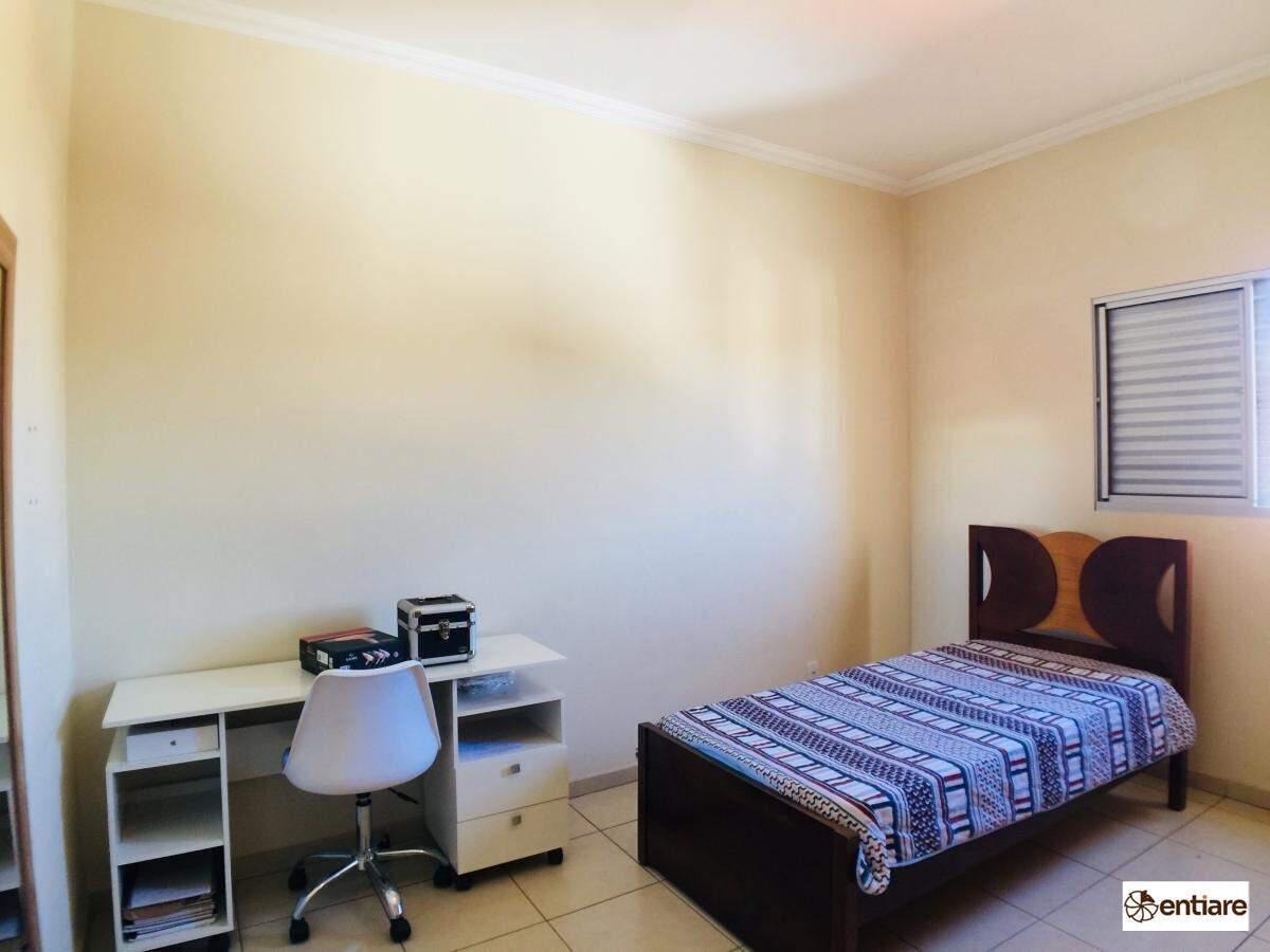 Casa, Jardim Riacho das Pedras, 4 Quartos, 2 Vagas, 1 Suíte