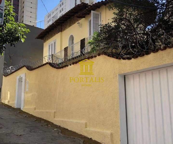 Casa, Lourdes, 5 Quartos, 2 Vagas, 1 Suíte