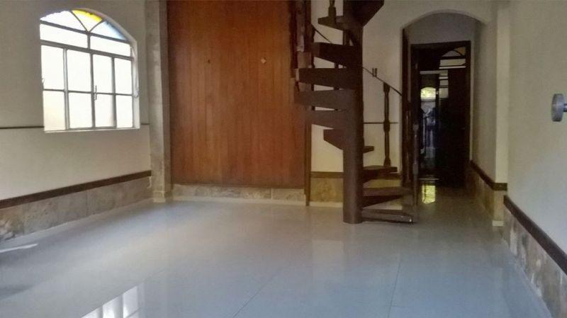 Casa, Centro, 4 Quartos, 1 Vaga, 1 Suíte