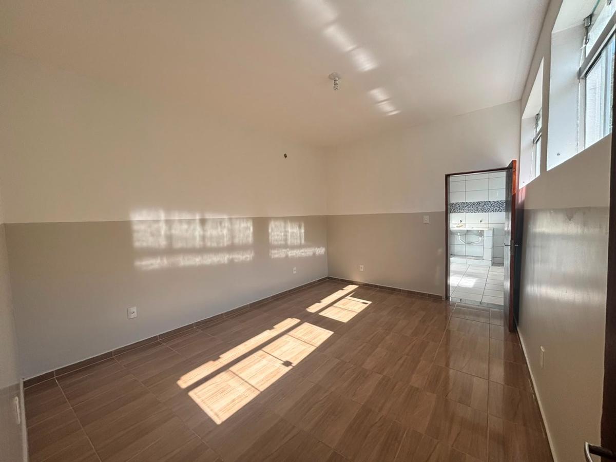 Quitinete, Centro, 1 Quarto, 0 Vaga