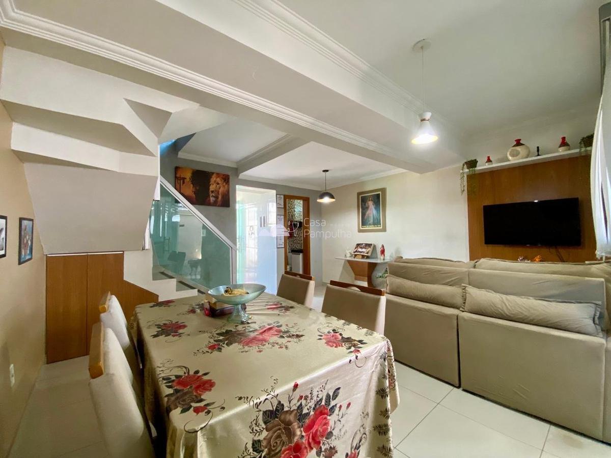 Casa, Europa, 3 Quartos, 1 Vaga, 1 Suíte