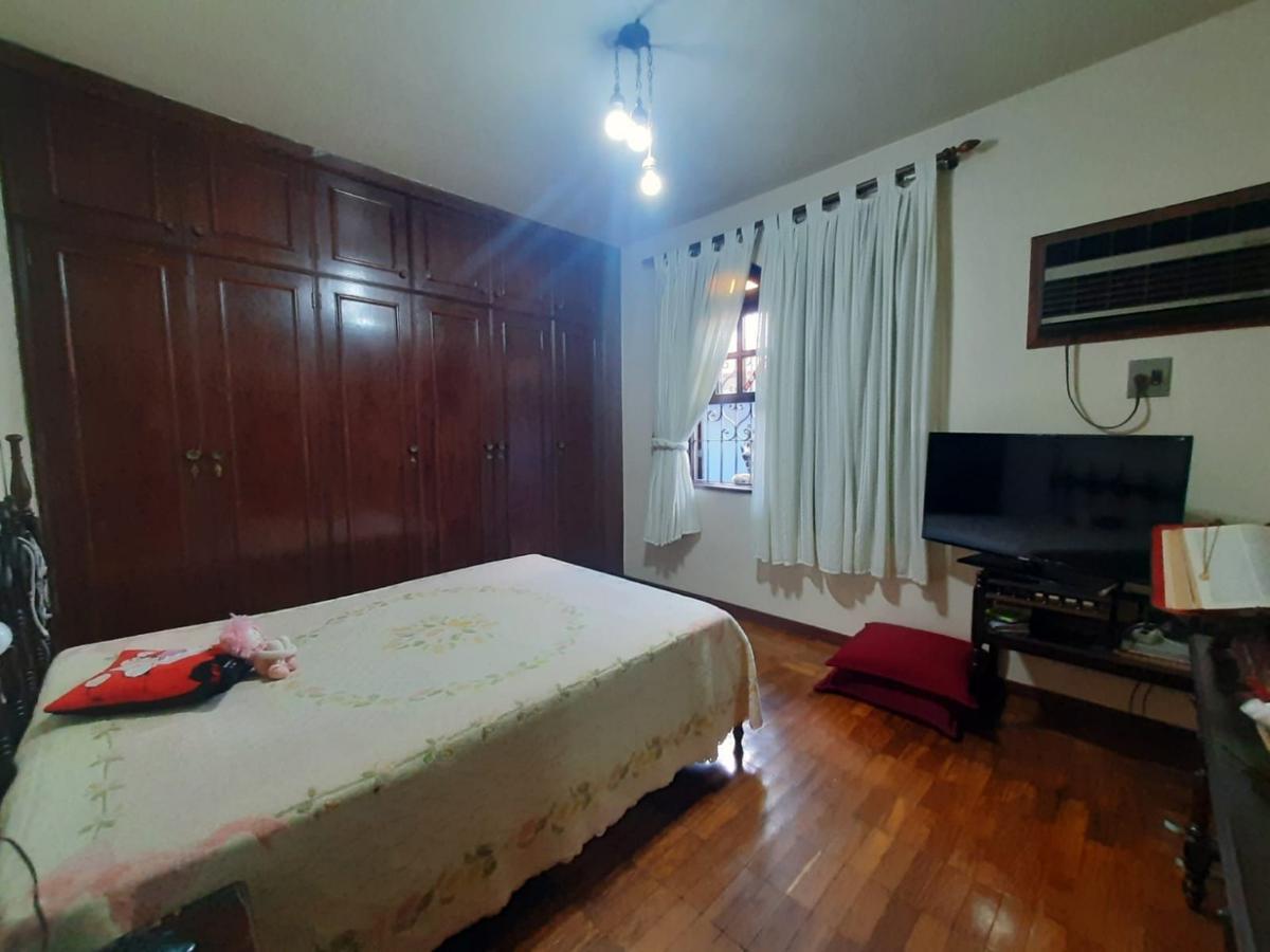 Casa, Jardim América, 4 Quartos, 4 Vagas, 2 Suítes