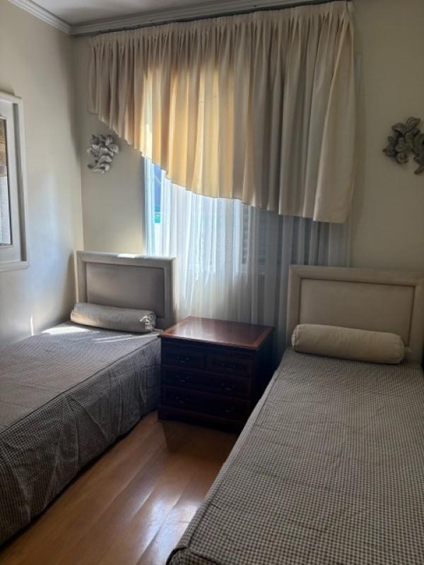 Apartamento, Funcionários, 3 Quartos, 2 Vagas, 1 Suíte